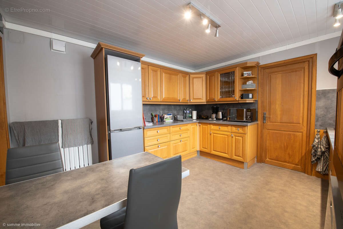 Maison à vendre, 101m², Pont-de-Metz