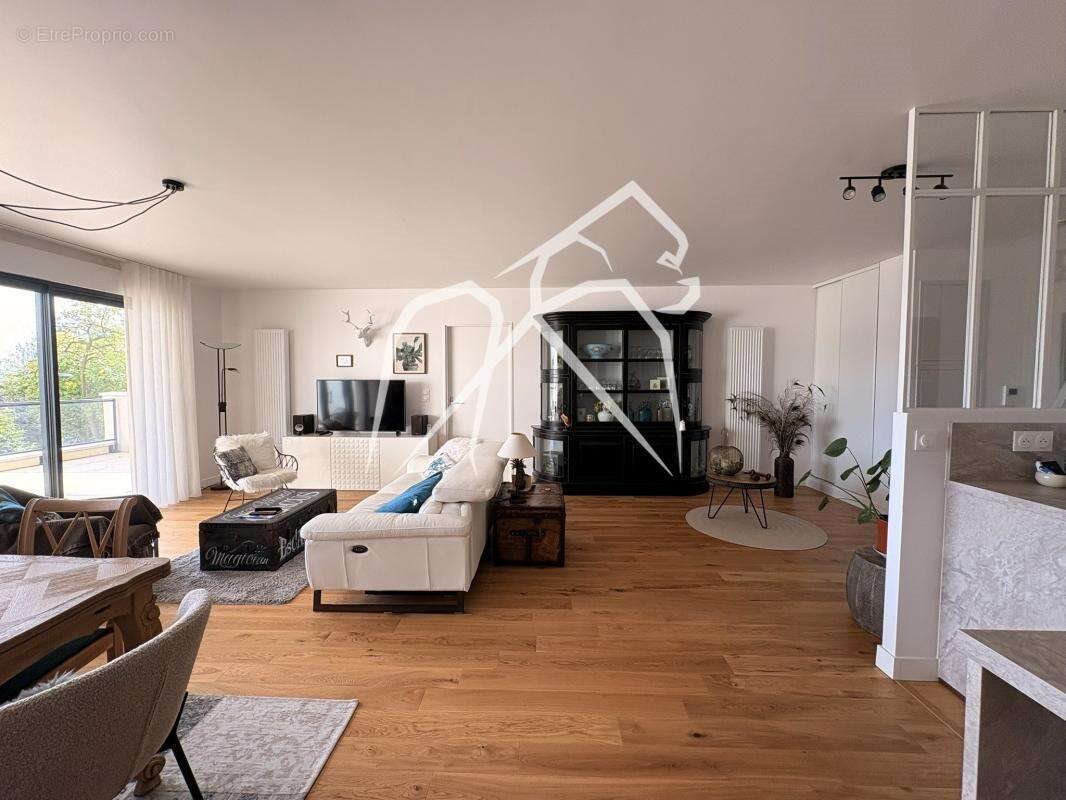 Appartement à vendre, 98m², Mont-Saint-Aignan