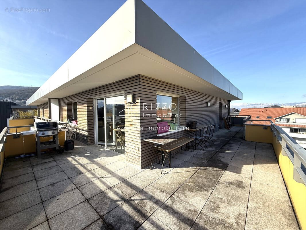 Appartement à vendre, 70m², Vétraz-Monthoux