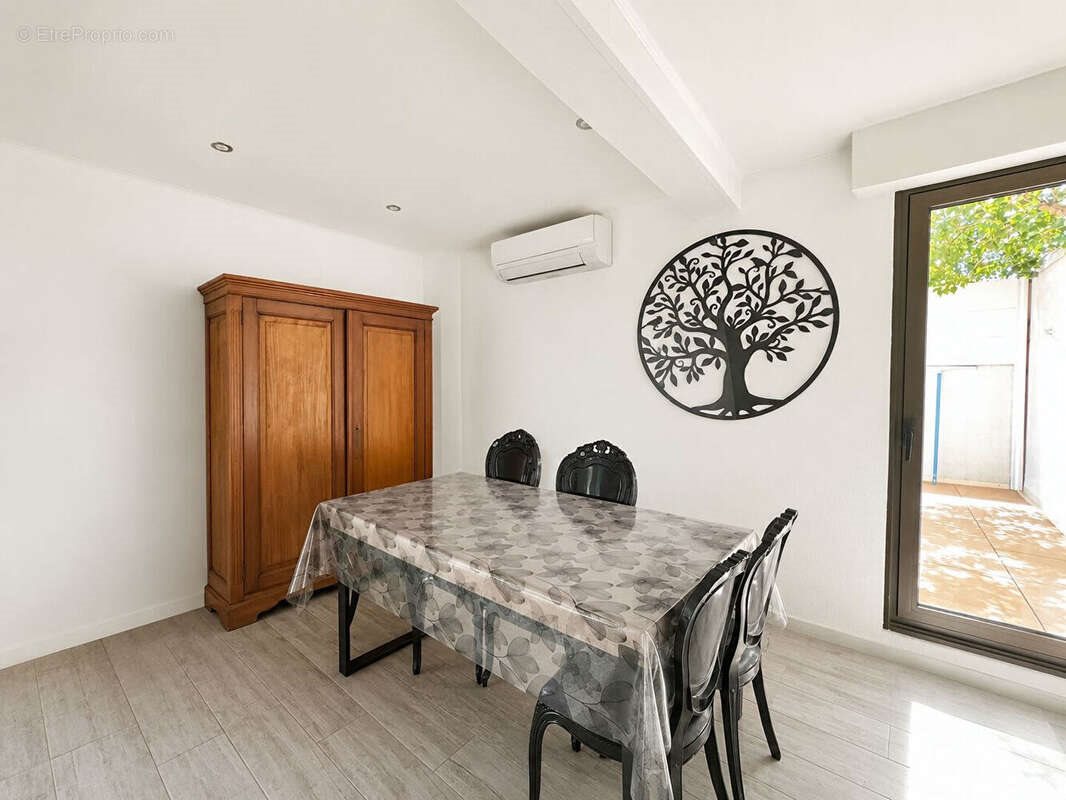 Appartement à vendre, 75m², Villeneuve-lès-Béziers