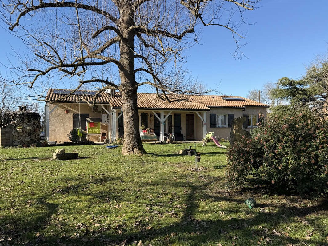 Maison à vendre, 108m², Varès