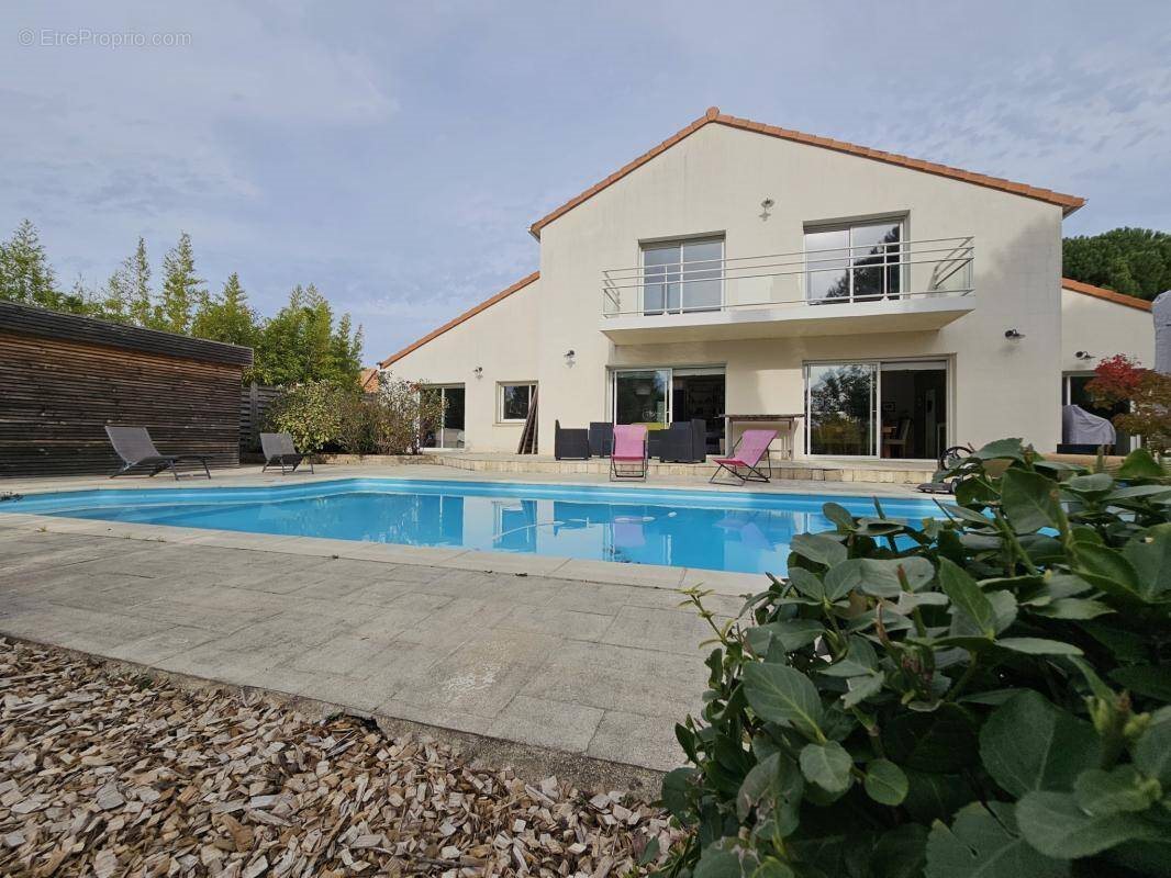 Maison à vendre, 245m², Cholet