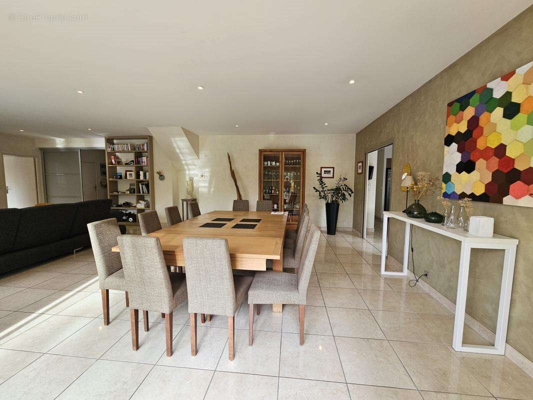Maison à vendre, 245m², Cholet