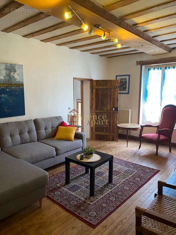 Maison à vendre, 211m², Argences