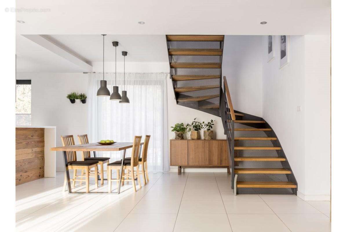 Maison à vendre, 92m², Bayonne