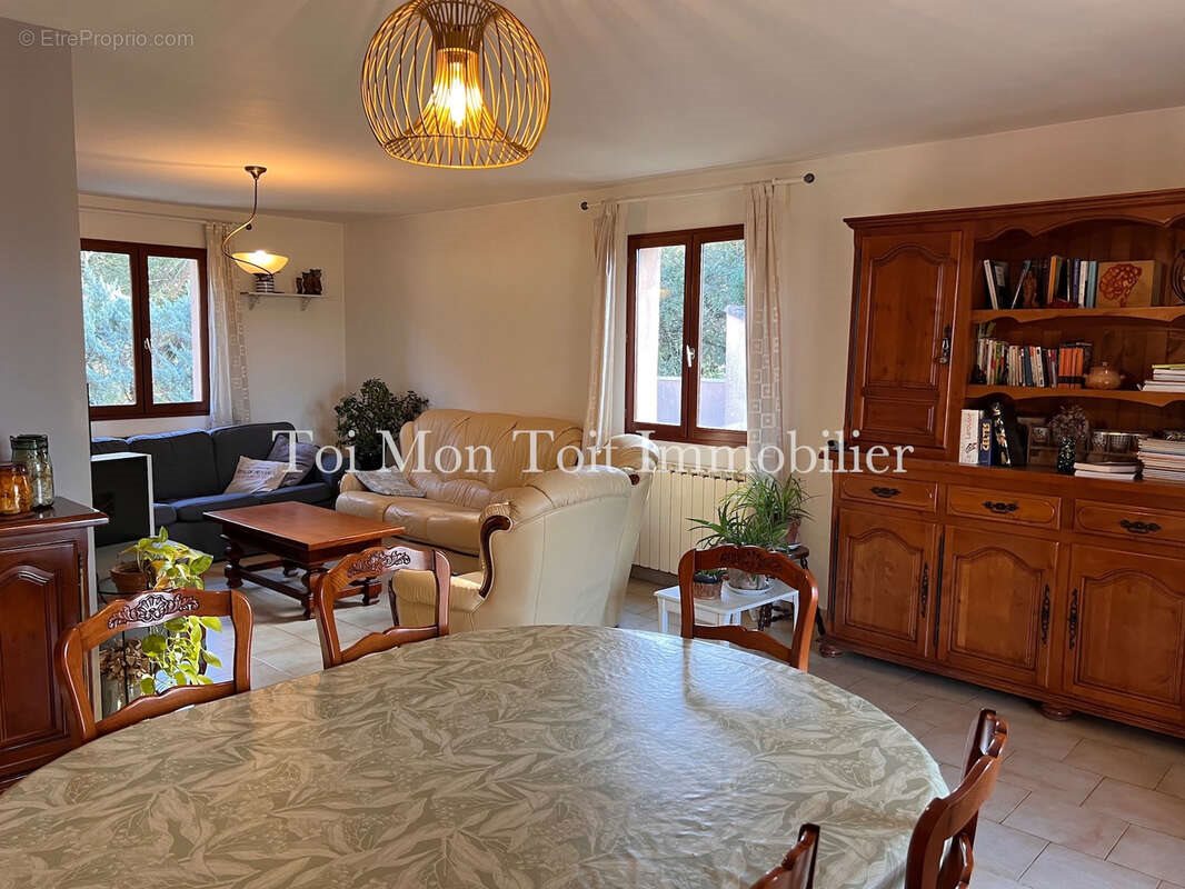 Maison à vendre, 95m², Logrian-Florian