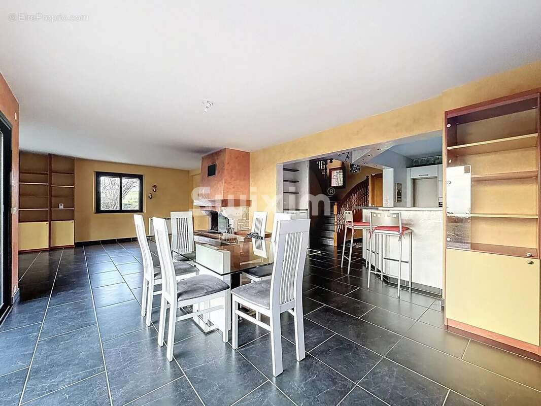Maison à vendre, 176m², Ballaison