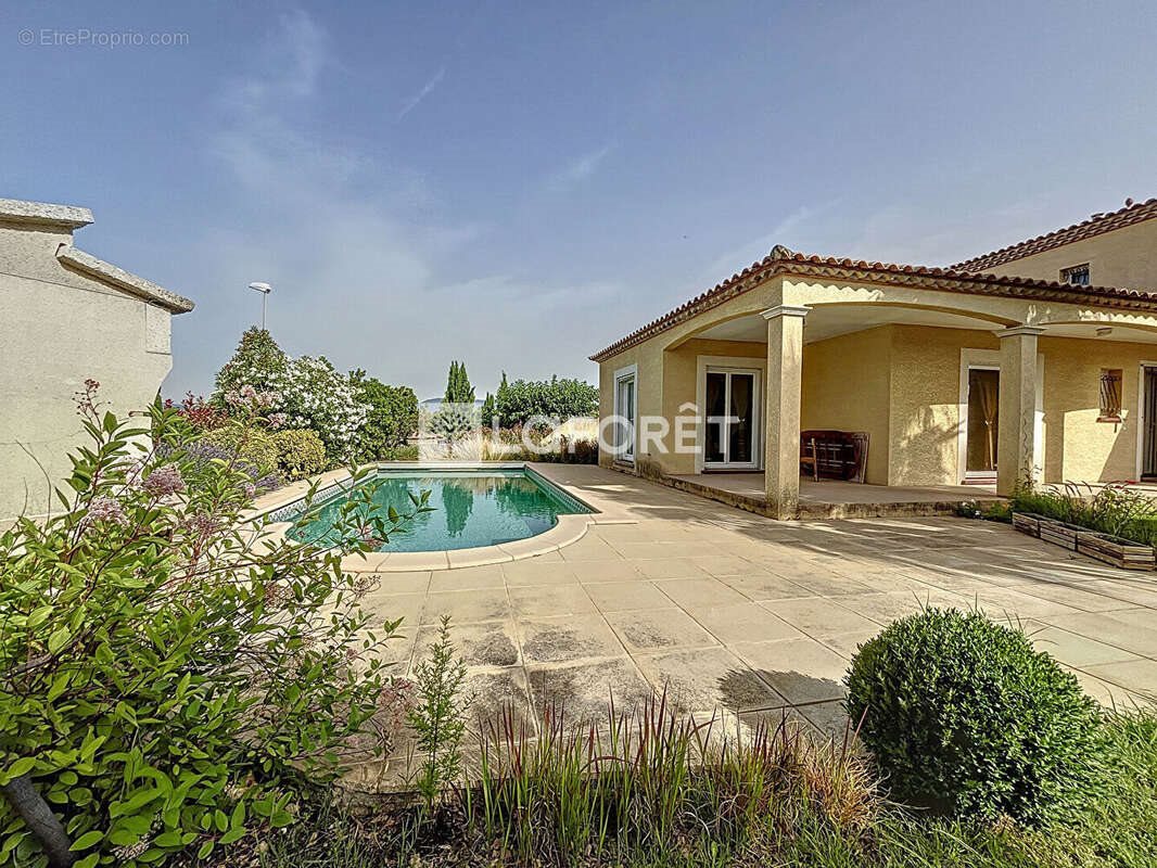 Maison à vendre, 171m², Laurens