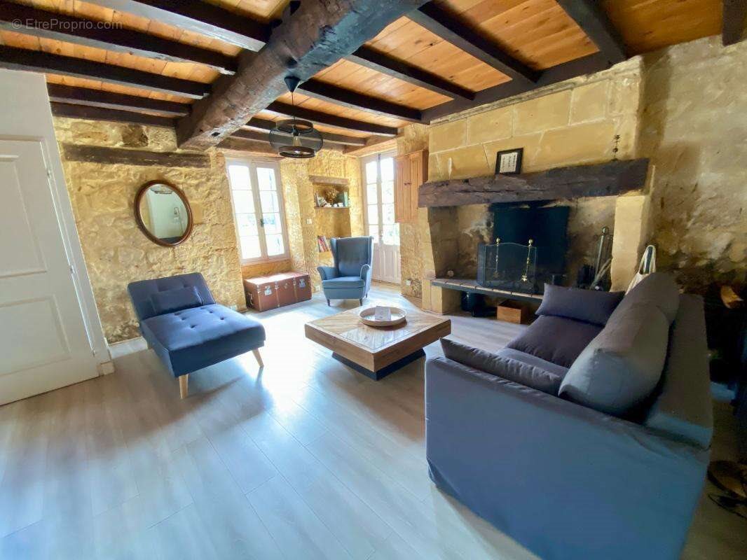 Maison à vendre, 117m², Lanquais