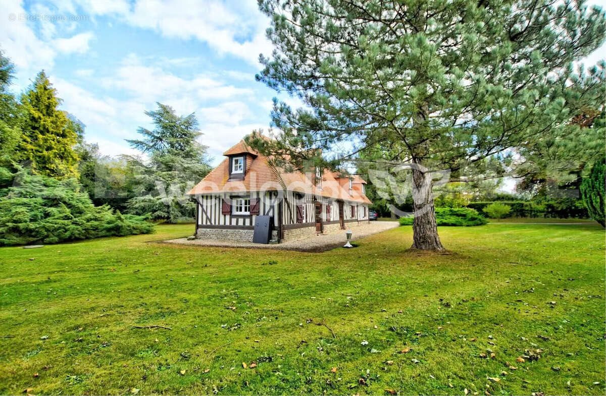 Maison à vendre, 96m², Lisieux