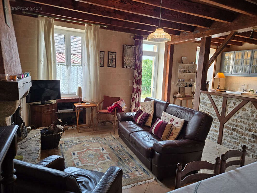 Maison à vendre, 120m², Saint-Hilaire-la-Treille