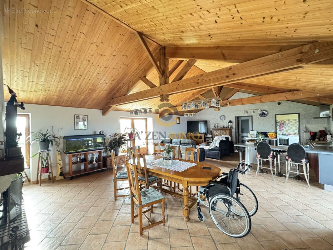Maison à vendre, 164m², Chaillé-les-Marais