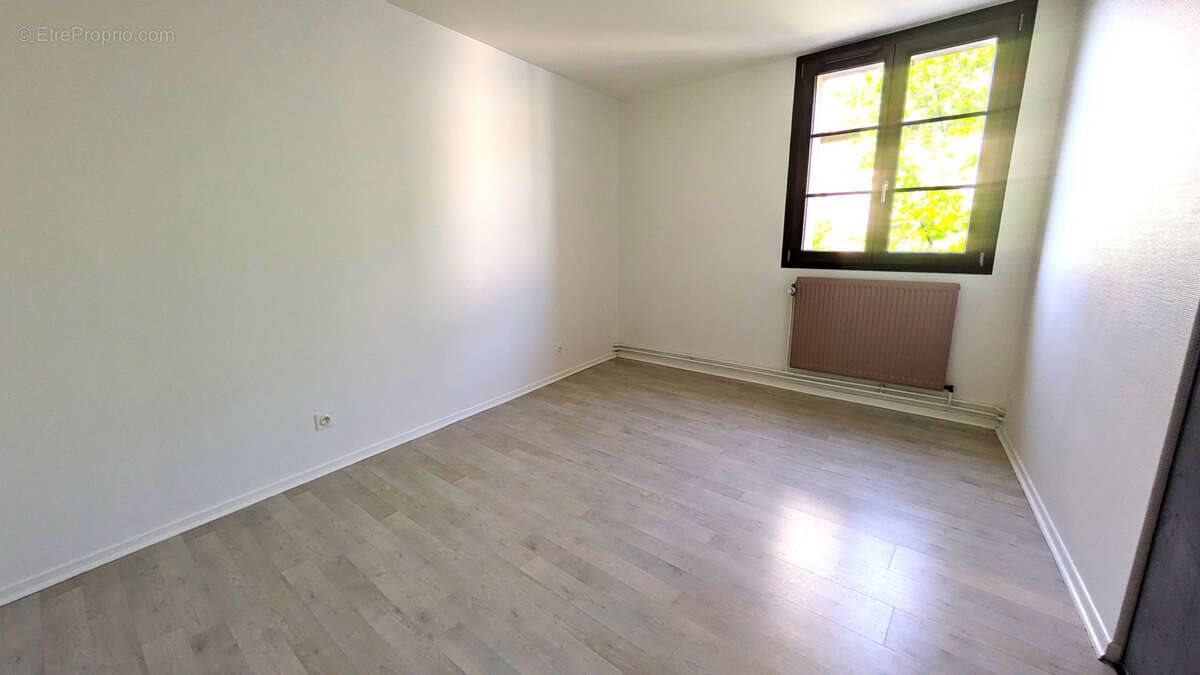 Appartement à vendre, 148m², Gondreville