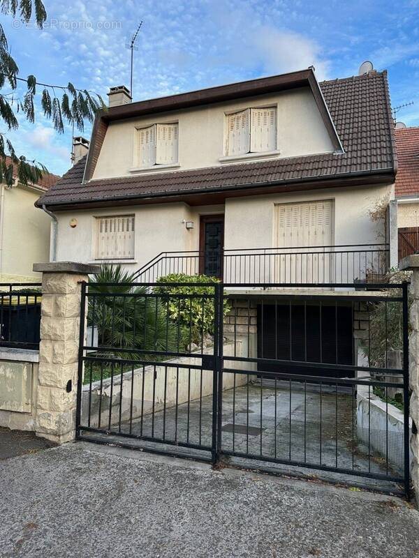 Maison à vendre, 130m², Le Blanc-Mesnil
