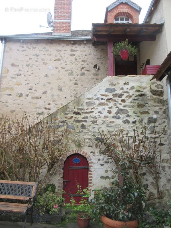 Maison à vendre, 185m², Gargilesse-Dampierre