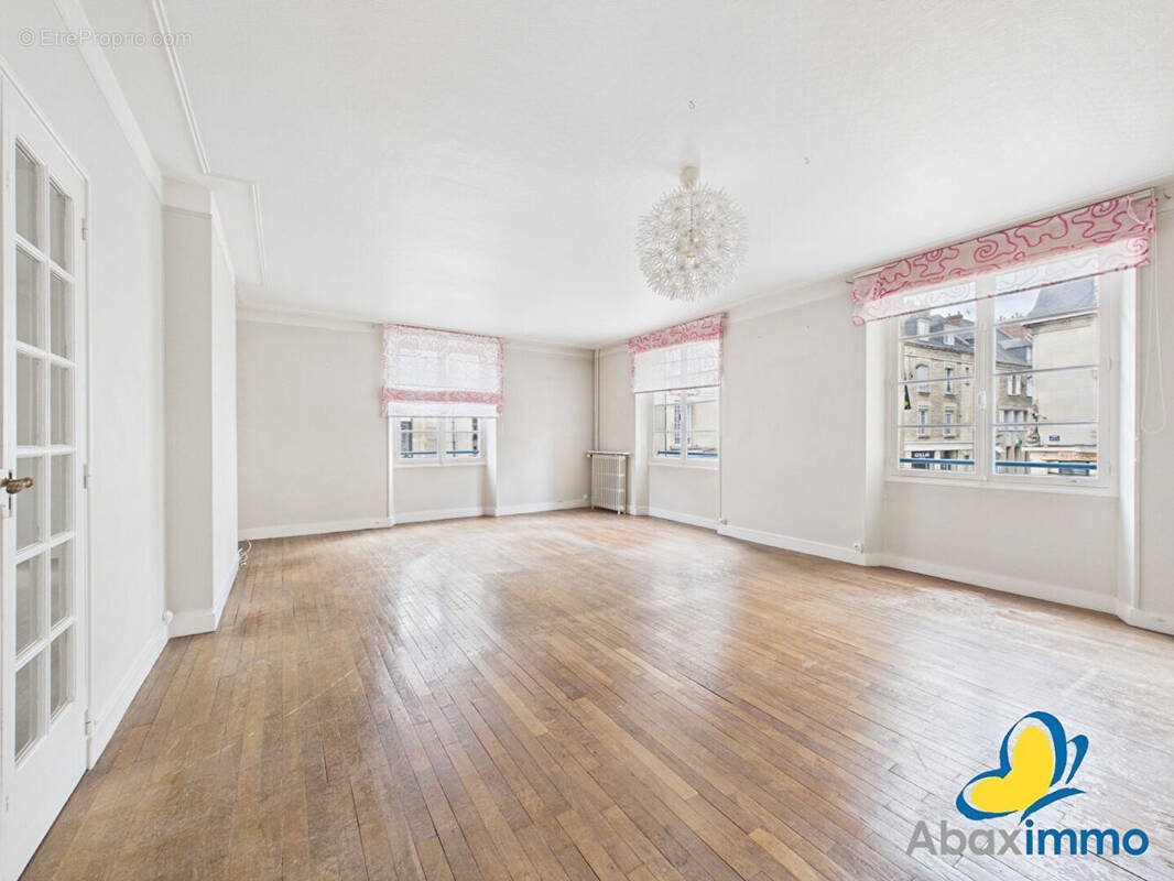 Appartement à vendre, 280m², Argentan