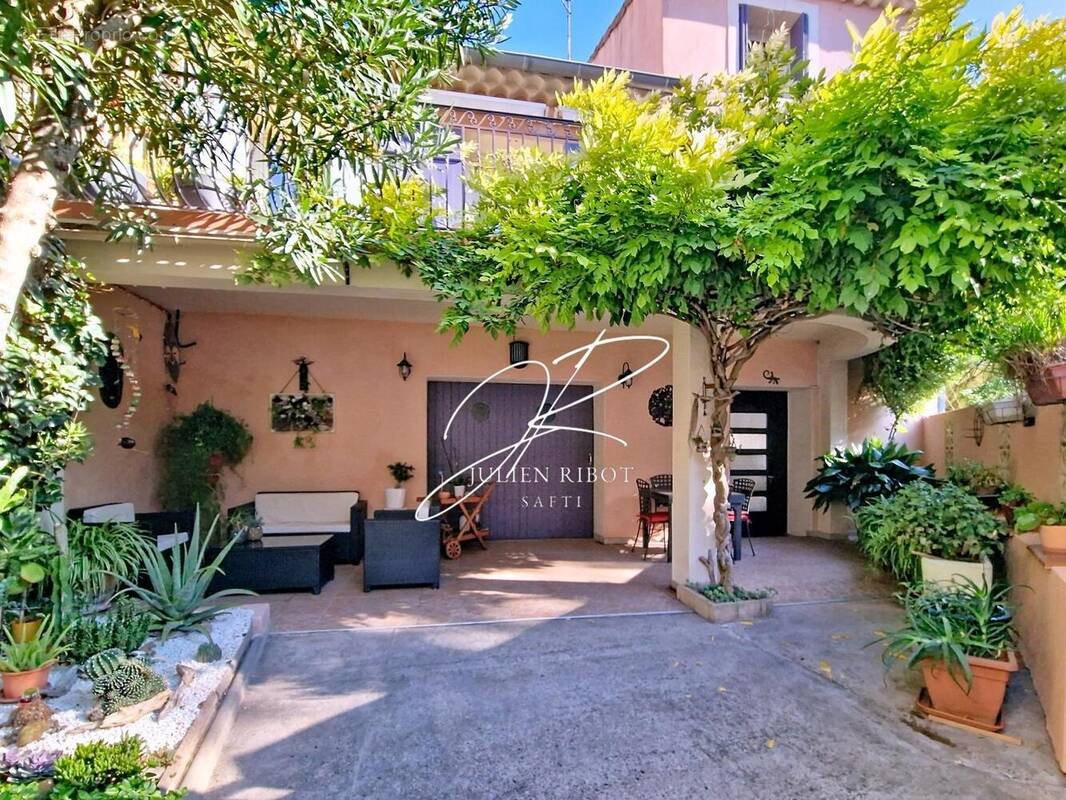 Maison à vendre, 186m², Sérignan