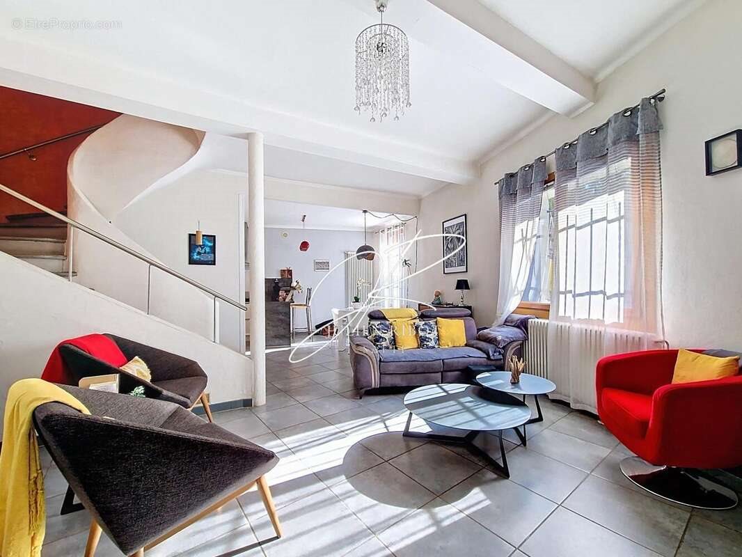 Maison à vendre, 186m², Sérignan