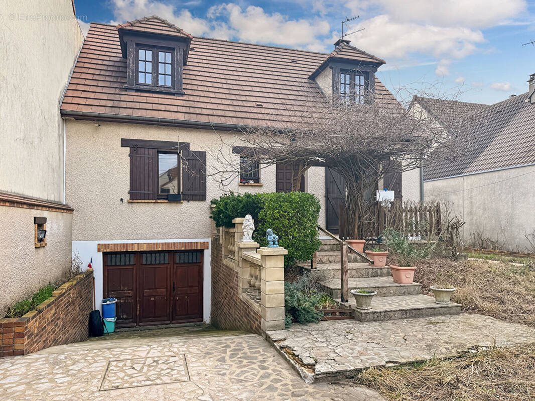 Maison à vendre, 97m², Neuilly-Plaisance