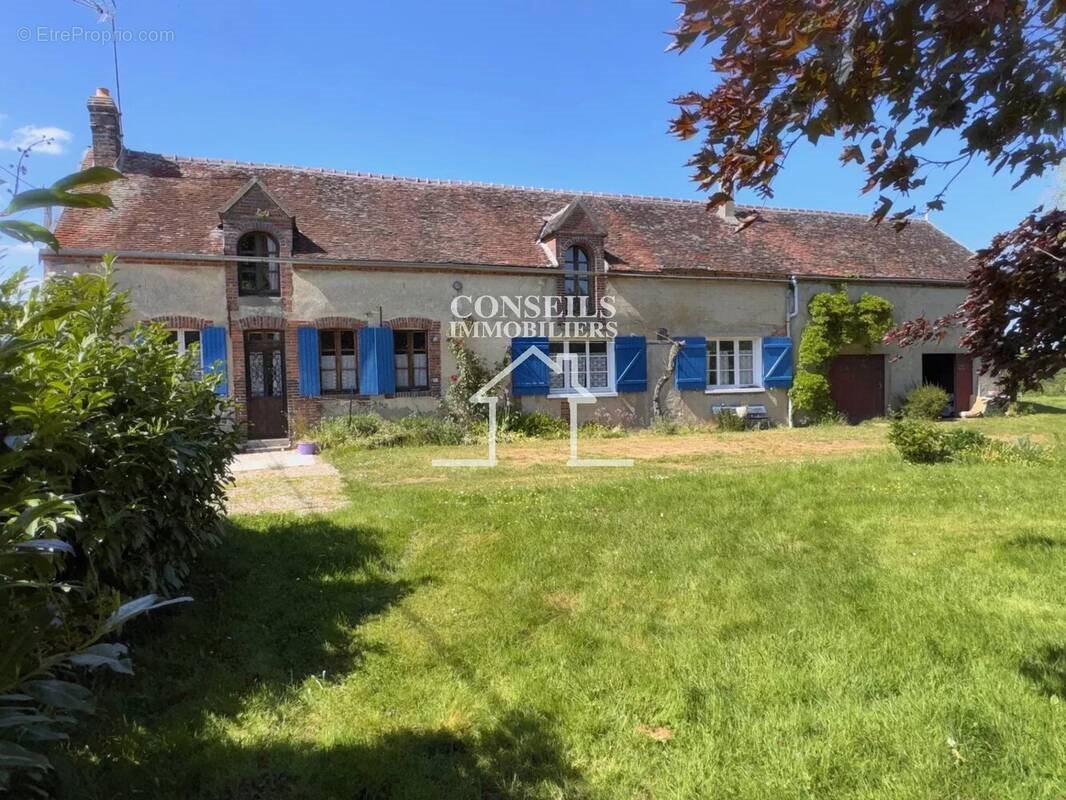 Maison à vendre, 121m², Villeneuve-sur-Yonne