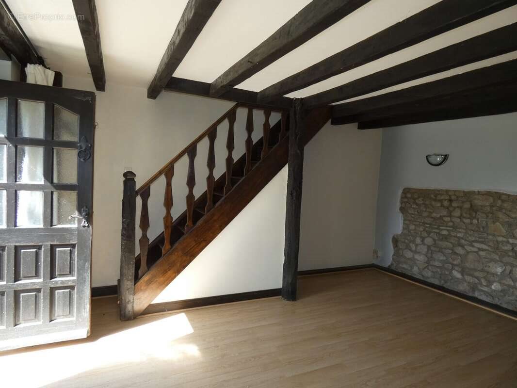Maison à vendre, 69m², Saint-Pardoux-les-Cards