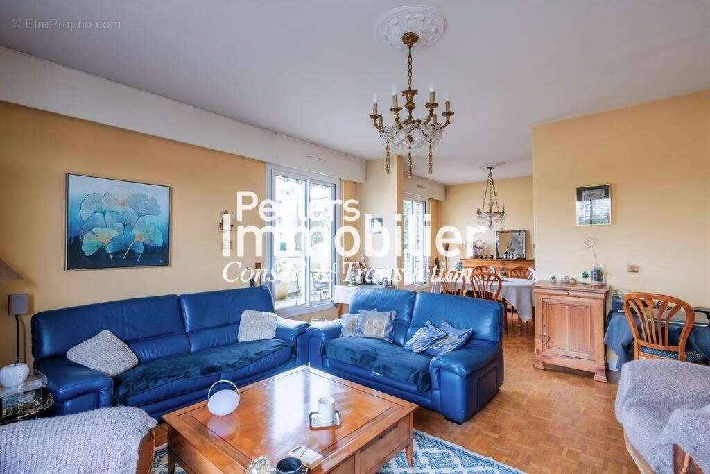 Appartement à vendre, 110m², Rueil-Malmaison