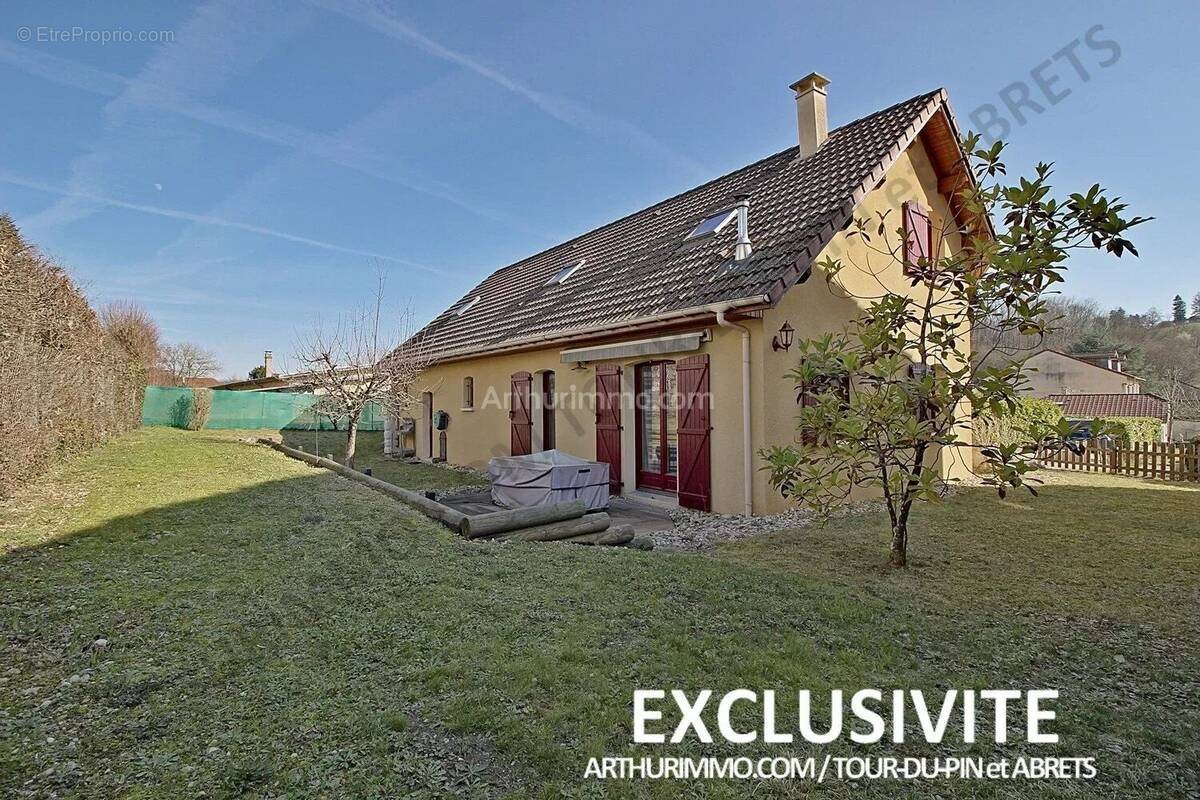 Maison à vendre, 142m², La Tour-du-Pin
