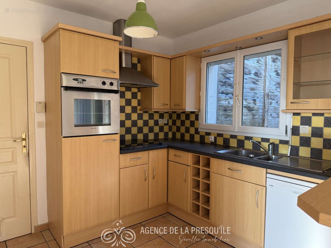 Maison à vendre, 81m², Crozon