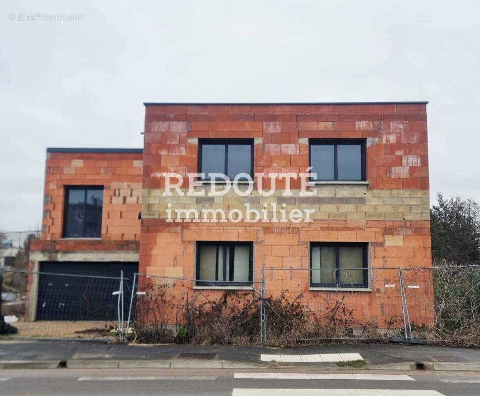 Maison à vendre, 244m², Reims