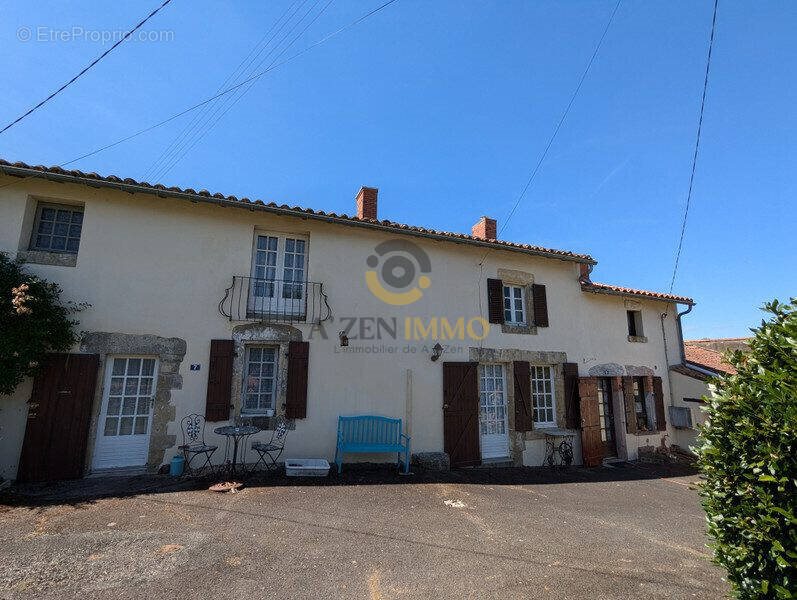 Maison à vendre, 146m², Antigny