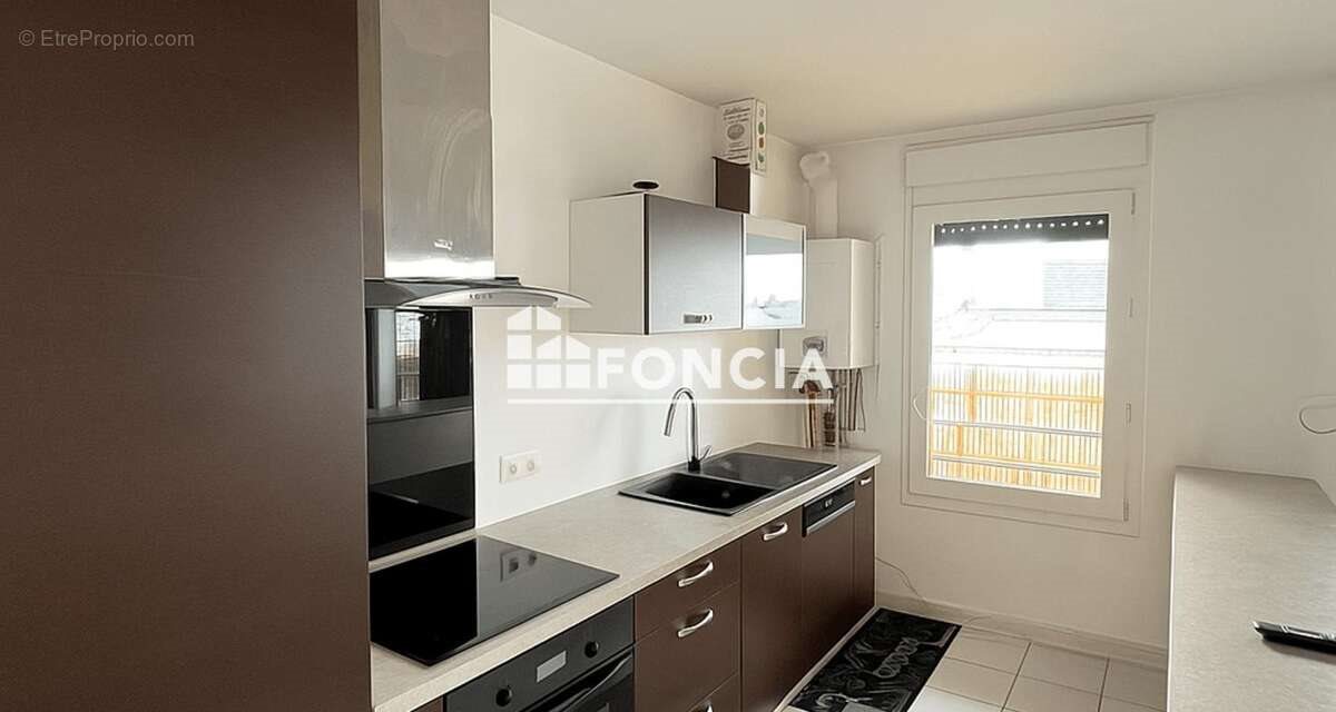 Appartement à vendre, 81m², Nanterre