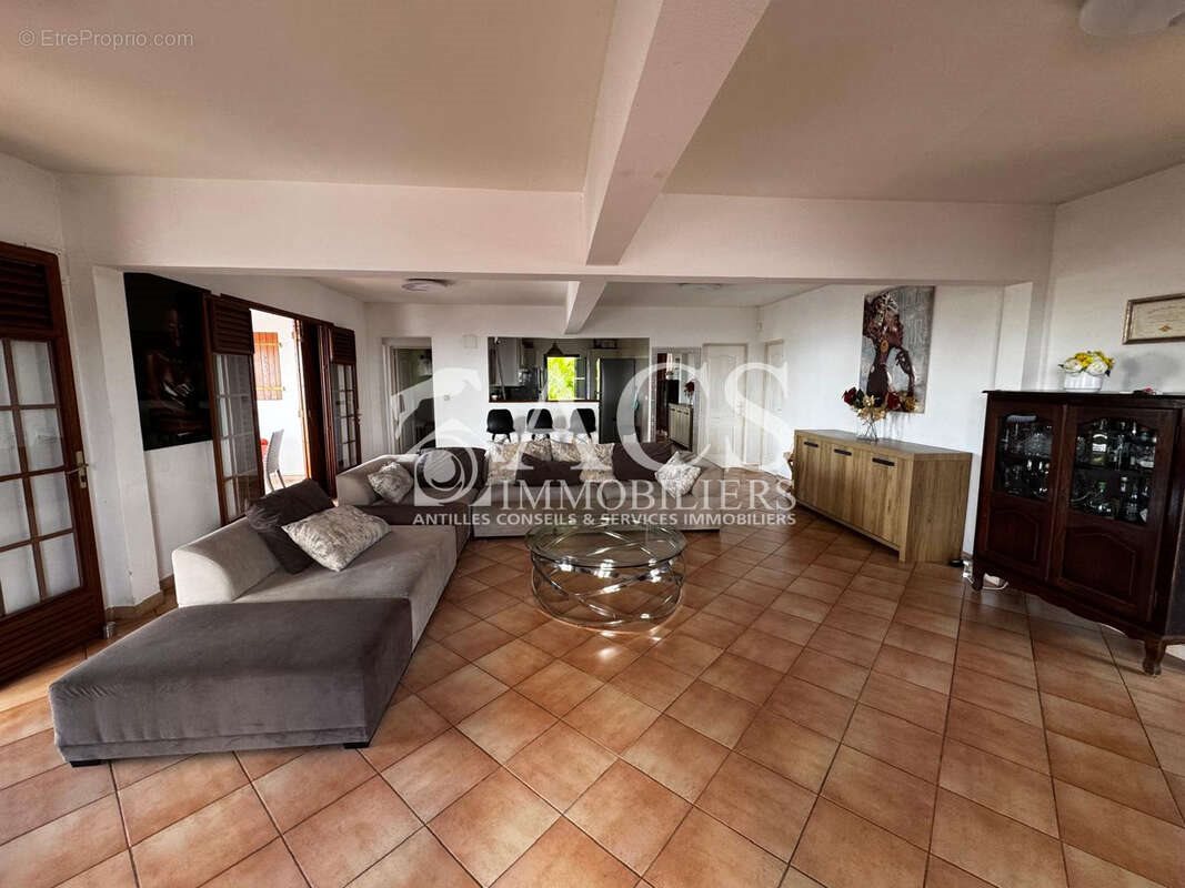 Maison à vendre, 167m², Fort-de-France