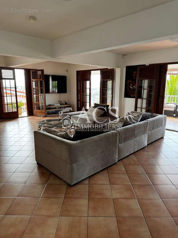 Maison à vendre, 167m², Fort-de-France
