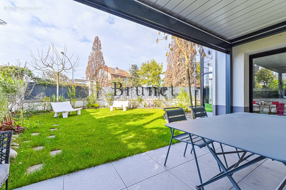 Appartement à vendre, 124m², Saint-Maur-des-Fossés
