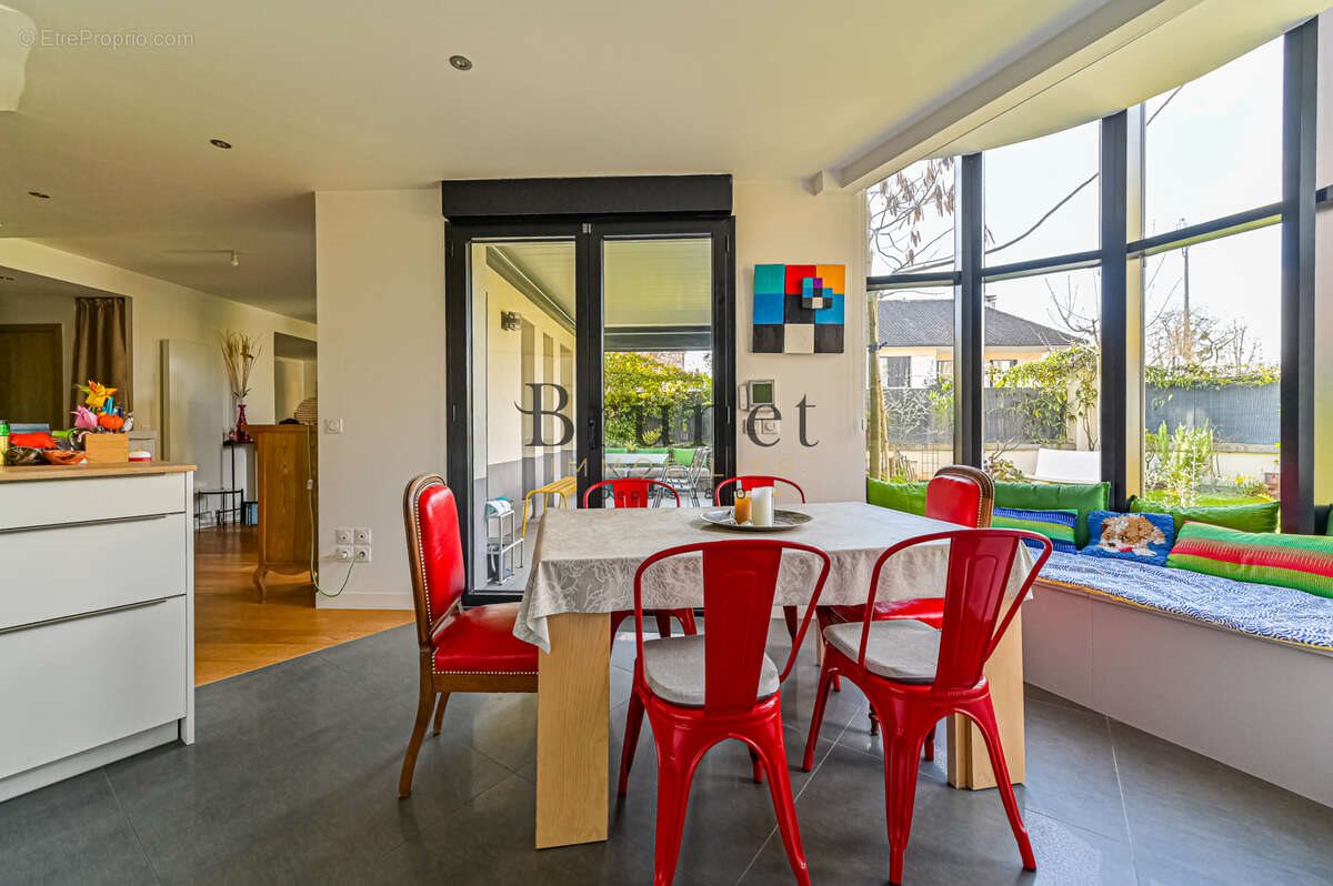 Appartement à vendre, 124m², Saint-Maur-des-Fossés