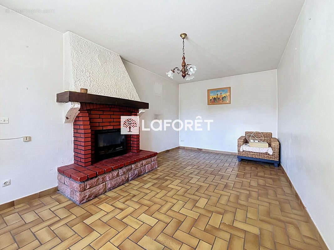 Maison à vendre, 90m², Saint-Amour