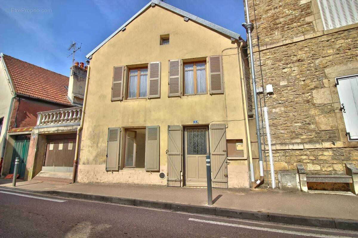 Maison à vendre, 57m², Vitteaux
