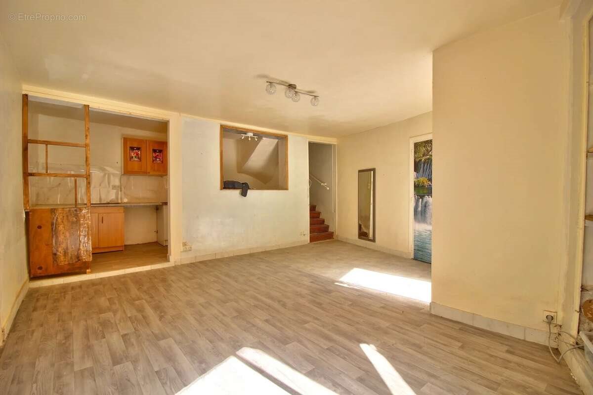 Maison à vendre, 57m², Vitteaux