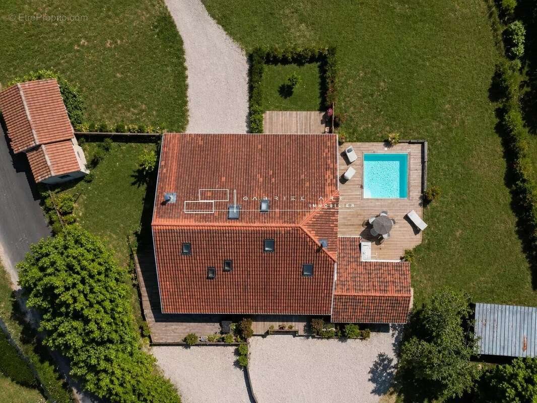 Maison à vendre, 142m², Saubrigues