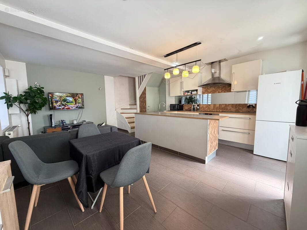 Maison à vendre, 68m², Claye-Souilly
