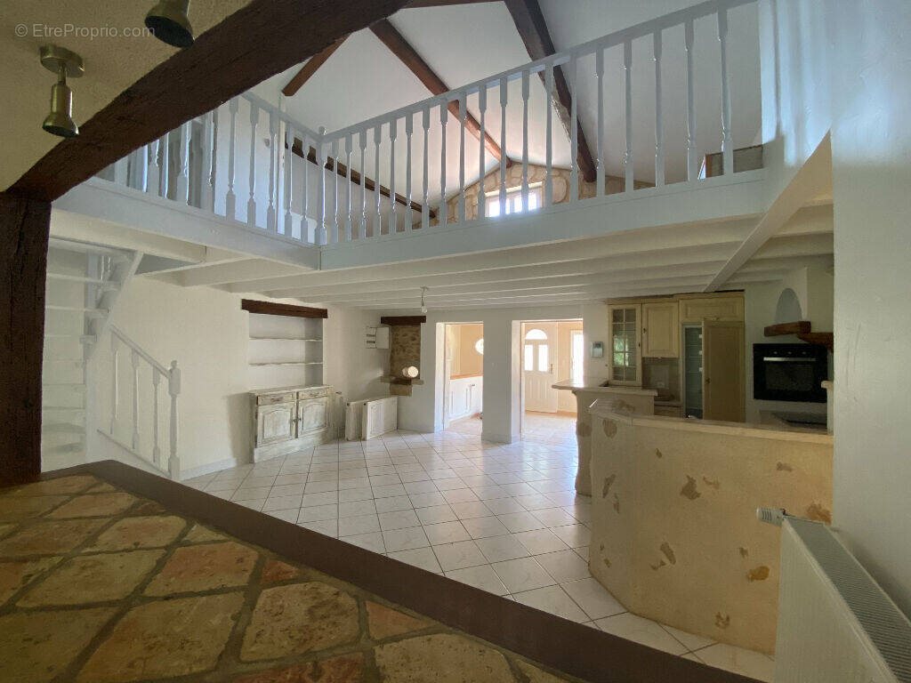 Maison à vendre, 120m², Vivonne