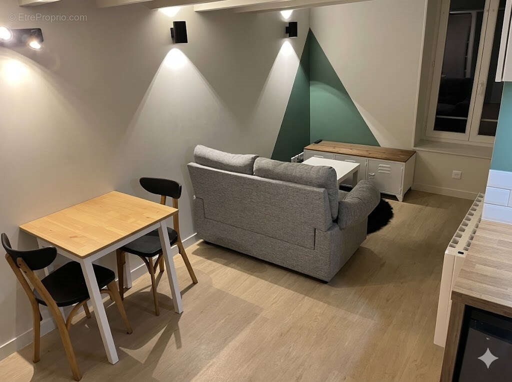 Appartement à vendre, 190m², Saint-Etienne