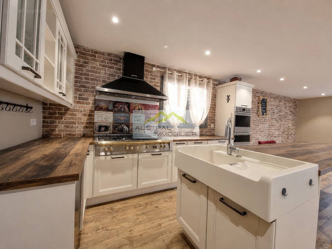 Maison à vendre, 169m², La Motte-Servolex