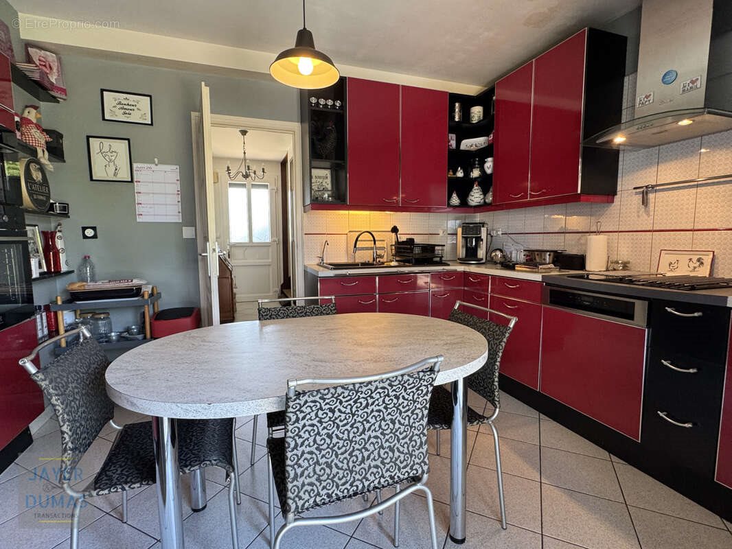 Maison à vendre, 167m², Châtenoy-le-Royal