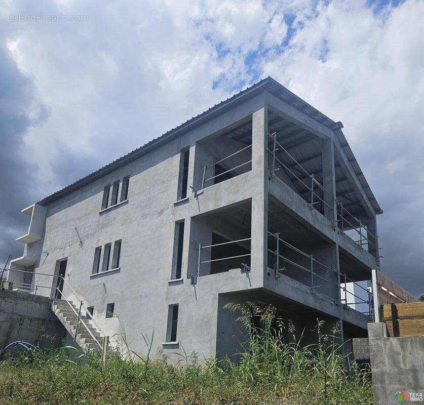 Appartement à vendre, 105m², L'Étang-Salé