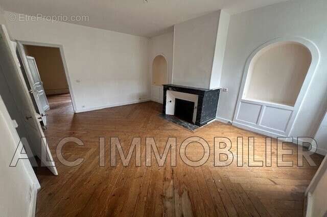Maison à vendre, 224m², Alençon