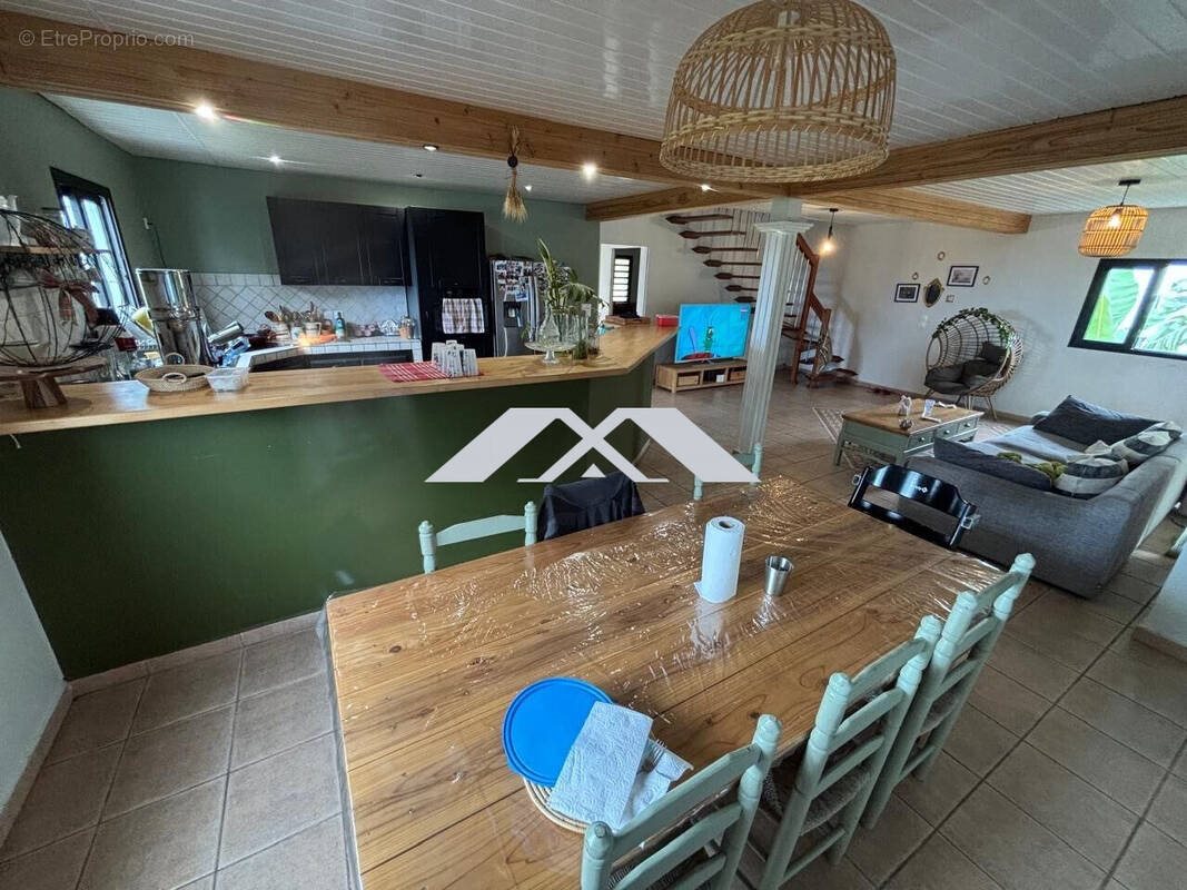 Maison à vendre, 192m², Saint-Pierre
