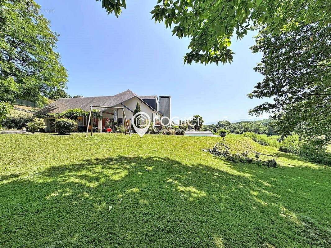 Maison à vendre, 227m², Coarraze