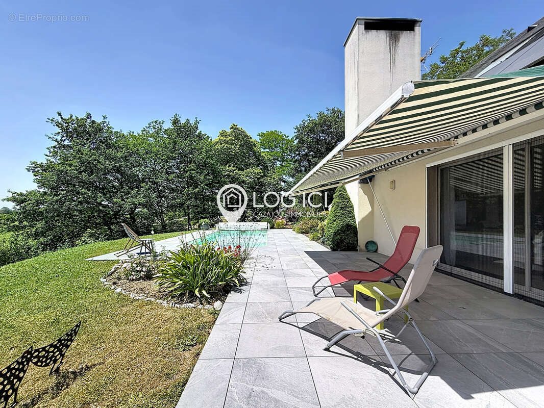 Maison à vendre, 227m², Coarraze