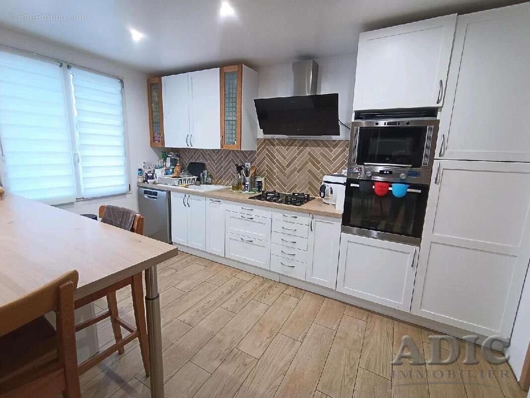 Maison à vendre, 111m², Le Plessis-Belleville